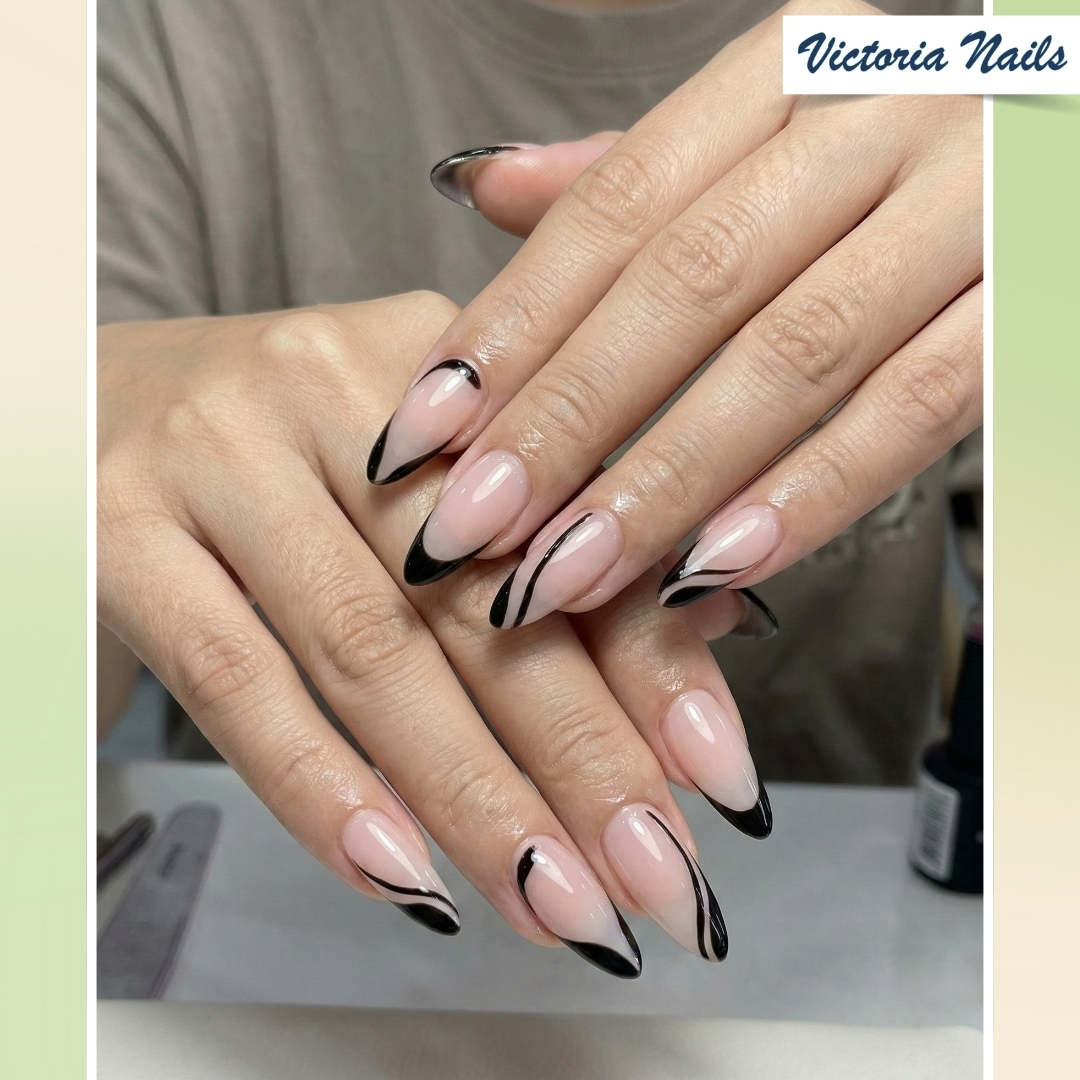 Victoria Nails